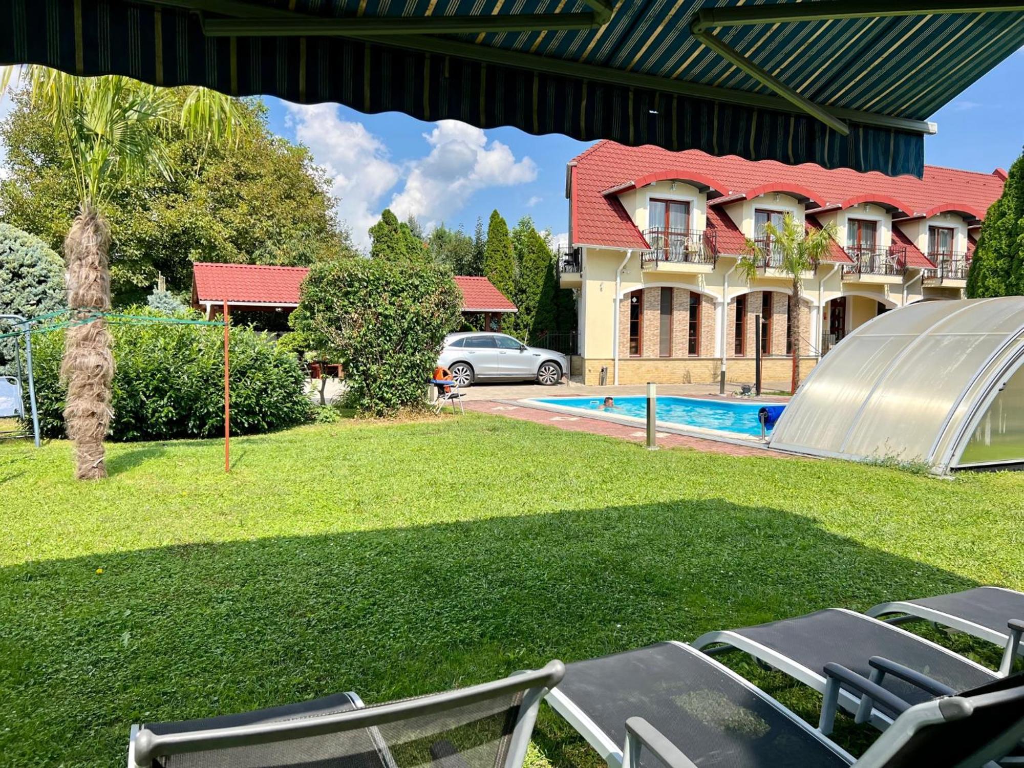 Bajor Panzio Buek-Buekfuerdo, Adults Friendly 12 Plus エクステリア 写真