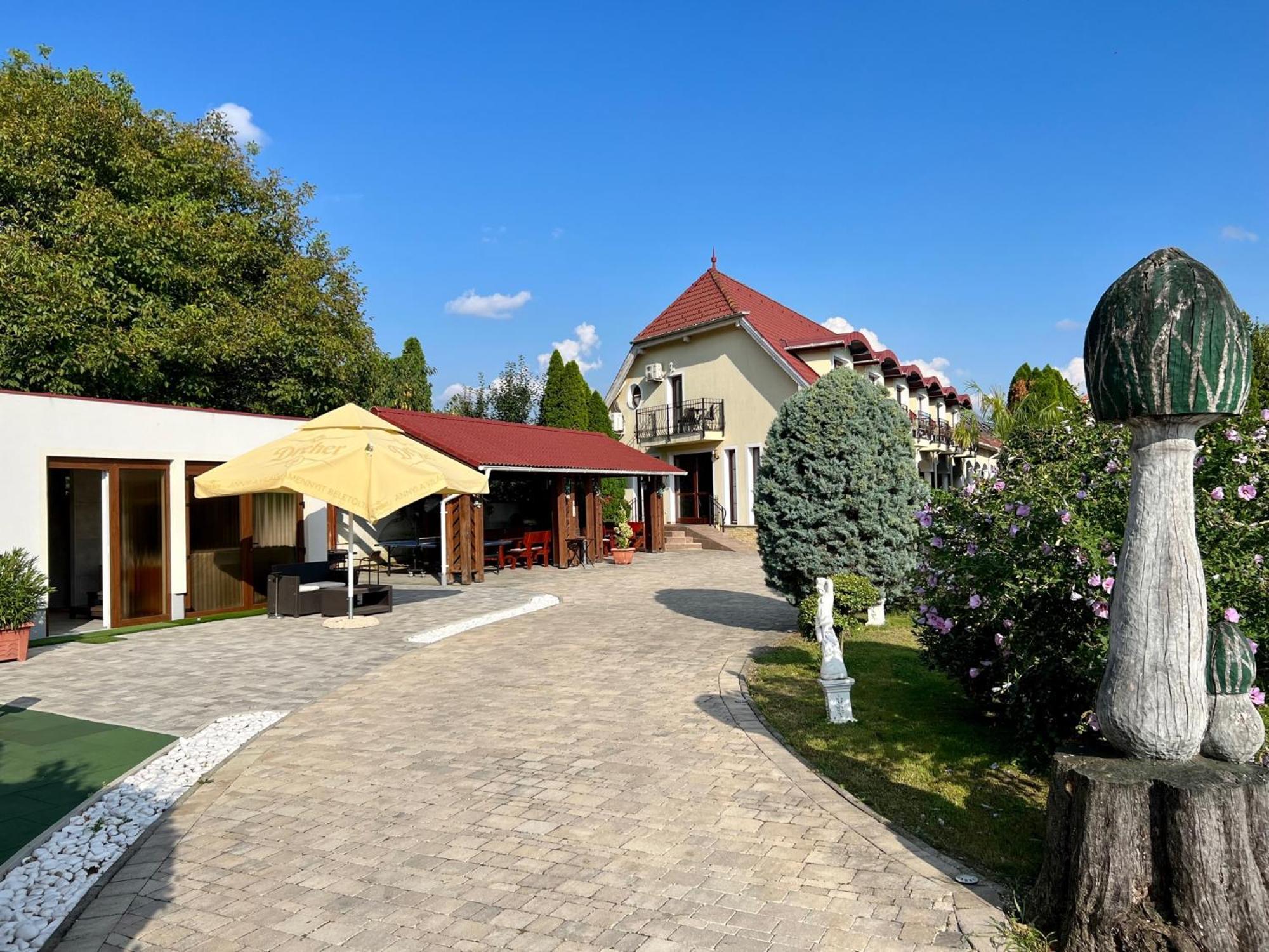 Bajor Panzio Buek-Buekfuerdo, Adults Friendly 12 Plus エクステリア 写真