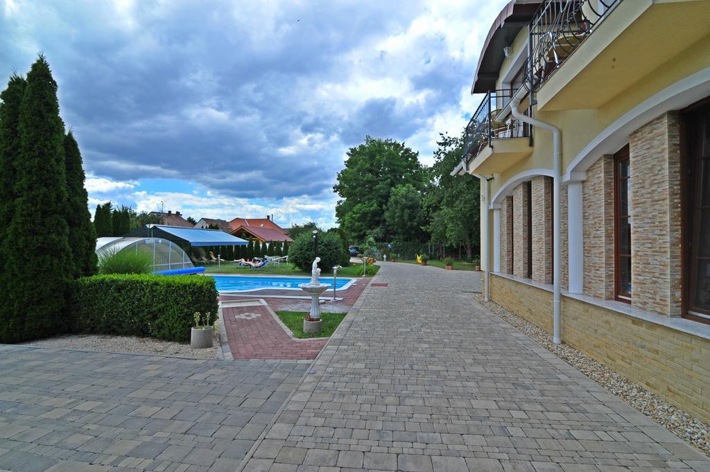 Bajor Panzio Buek-Buekfuerdo, Adults Friendly 12 Plus エクステリア 写真