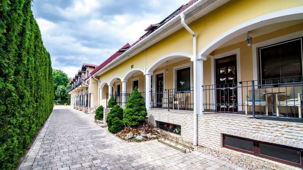 Bajor Panzio Buek-Buekfuerdo, Adults Friendly 12 Plus エクステリア 写真